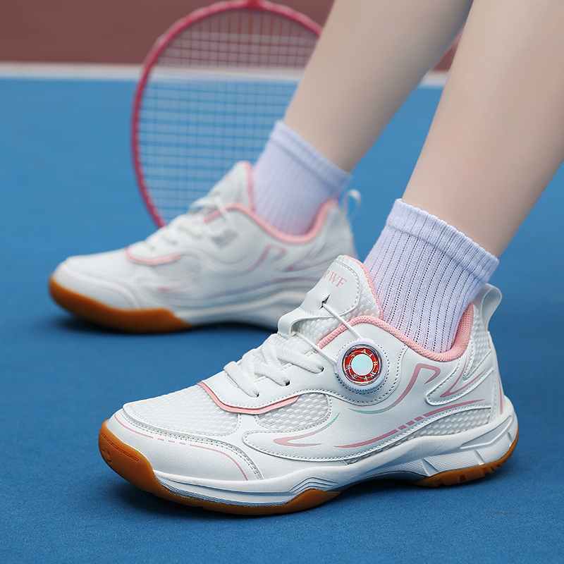 Badminton Umpire - Sepatu Tenis Meja Pria, Sepatu Bulu