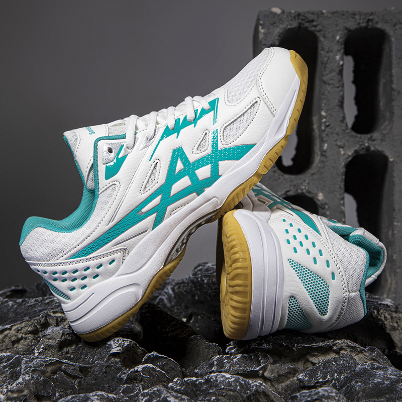 Sepatu badminton pria dan wani - Badminton Umpire ulasan dan harga