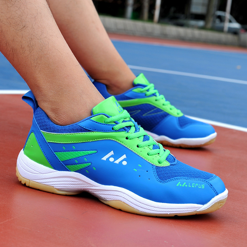 Sepatu Bulu Tangkis Baru Profe - Badminton Umpire ulasan dan harga
